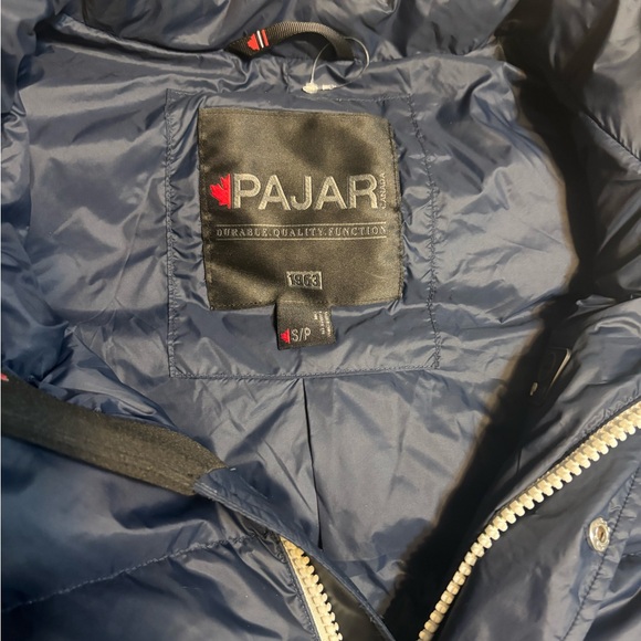 Pajar Quilted Lightweight Puffer Vest - Picture 3 of 11